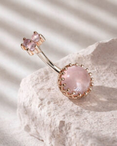 Dirección de Arte con IA para Fresh Trends: fotografía macro de joyería de lujo, diamantes y oro por Camm Productions.
